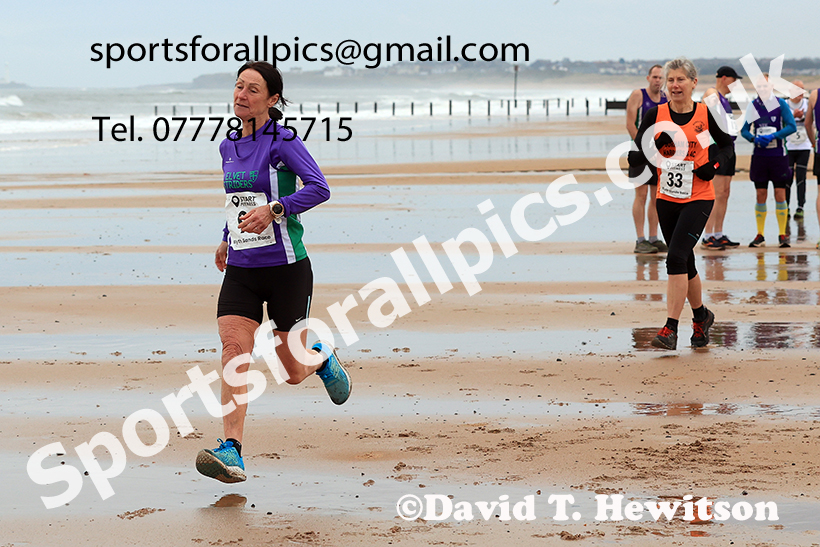 The 2024 Blyth Beach Run, Northumberland.   Photo: David T. Hewitson/Sports for All Pics
